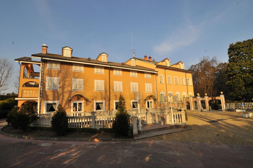 Park Hotel Villa Salzea Trofarello Zewnętrze zdjęcie